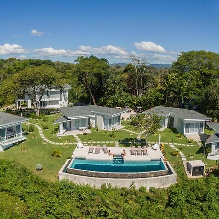 Adeluna Luxury Villas Montezuma Ngoại thất bức ảnh